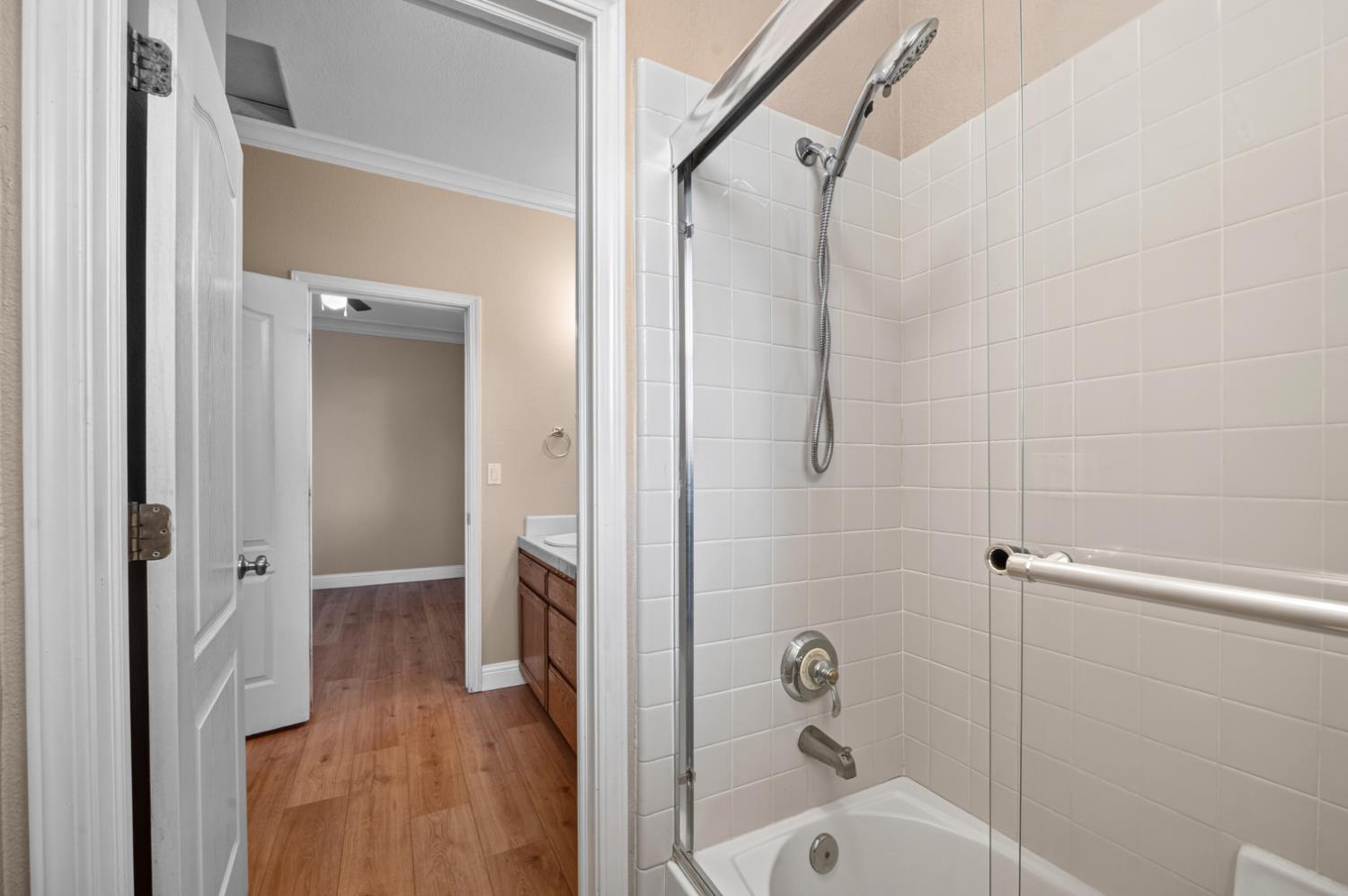 2148 S Purdue Ave, Fresno, CA 93727