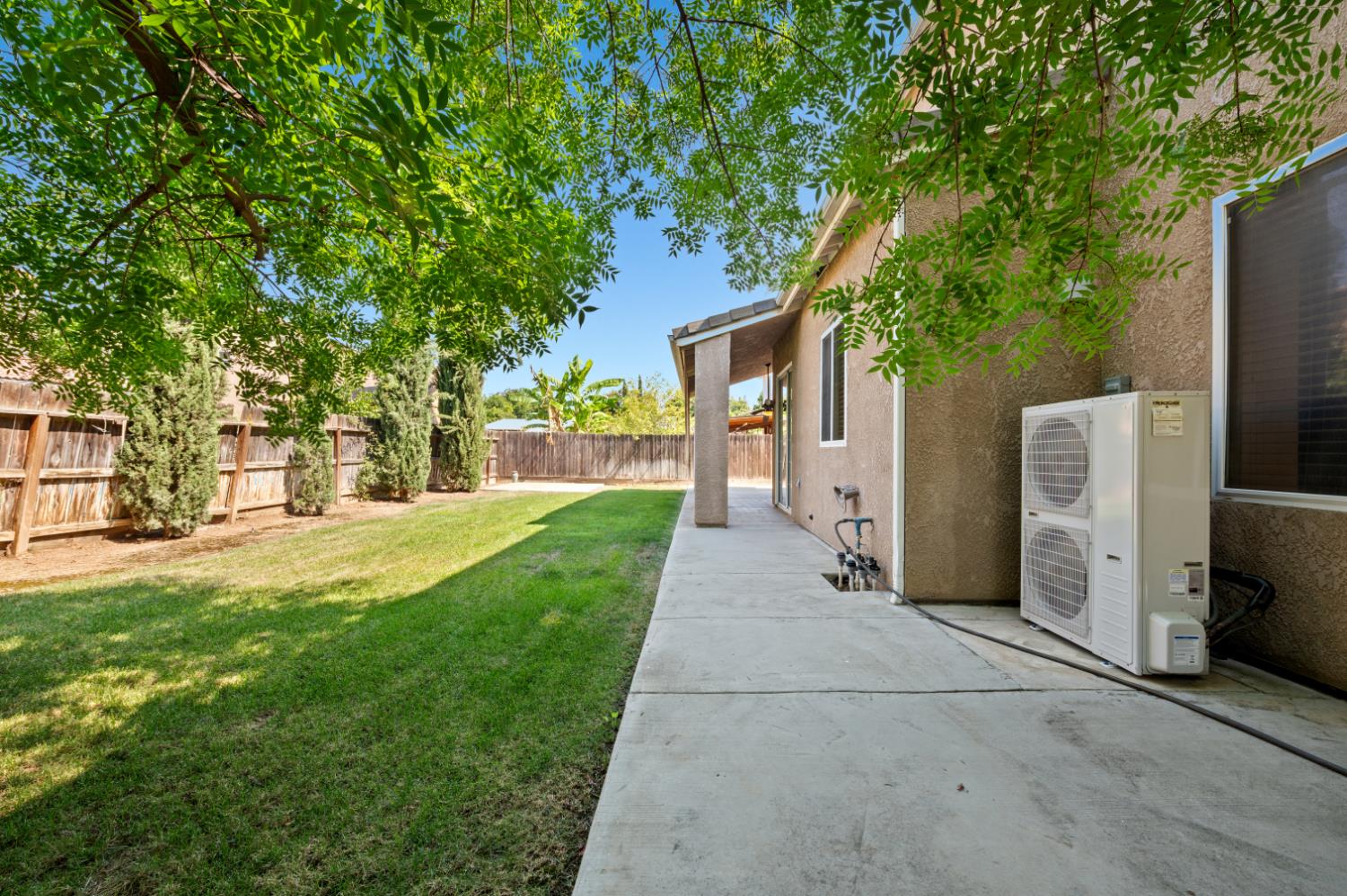 2148 S Purdue Ave, Fresno, CA 93727