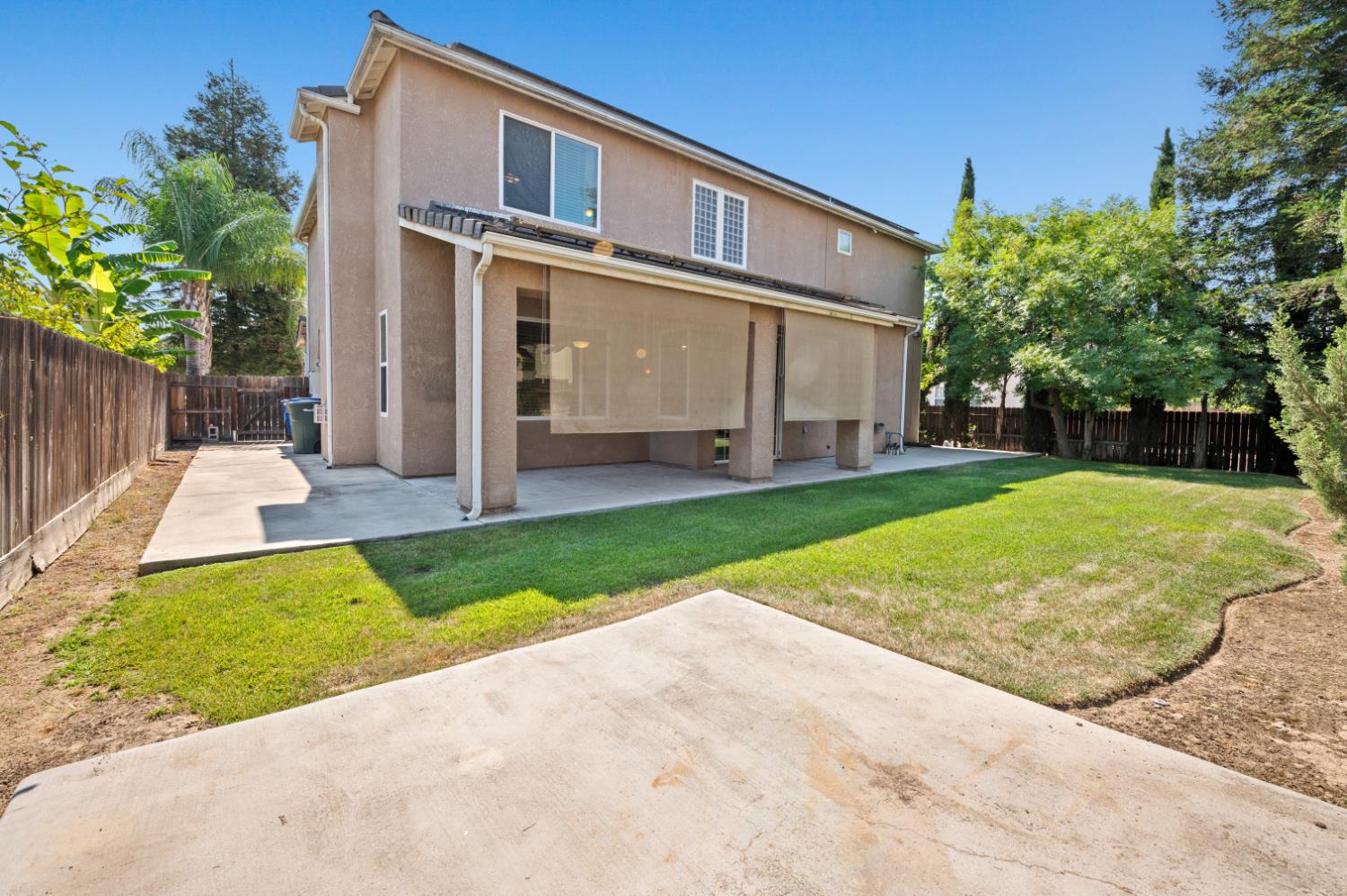 2148 S Purdue Ave, Fresno, CA 93727