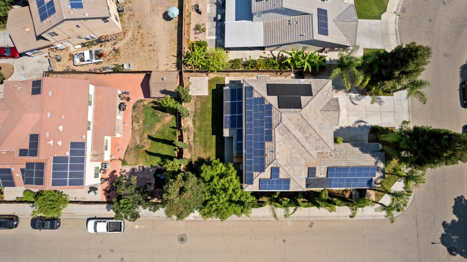 2148 S Purdue Ave, Fresno, CA 93727