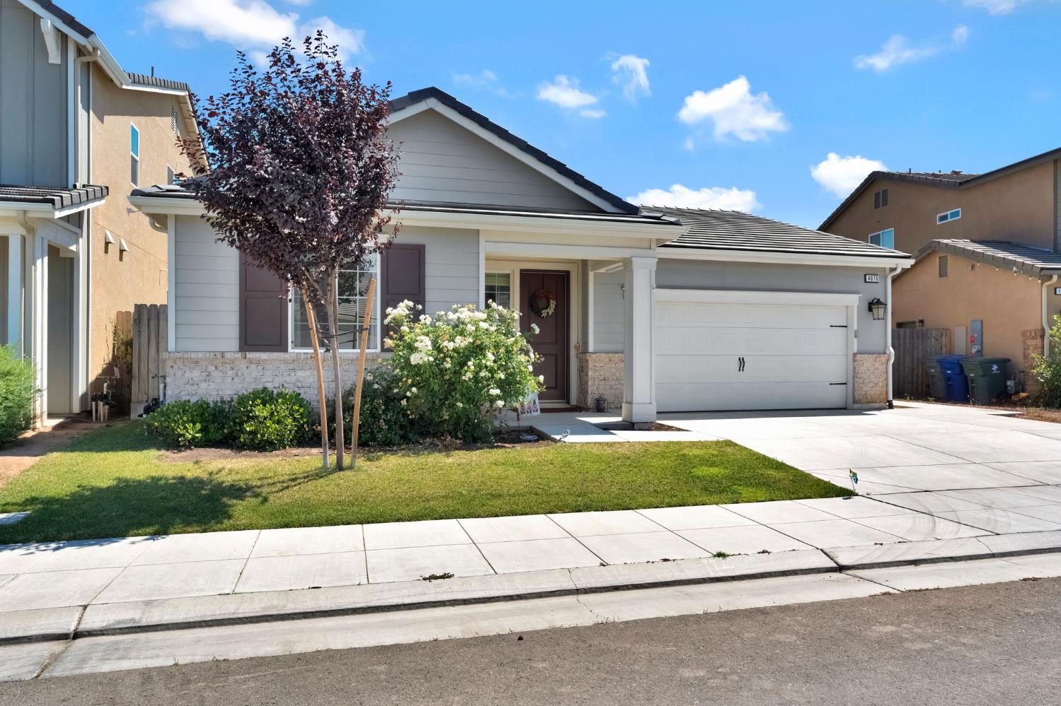 4076 Dennis, Clovis, CA 93619