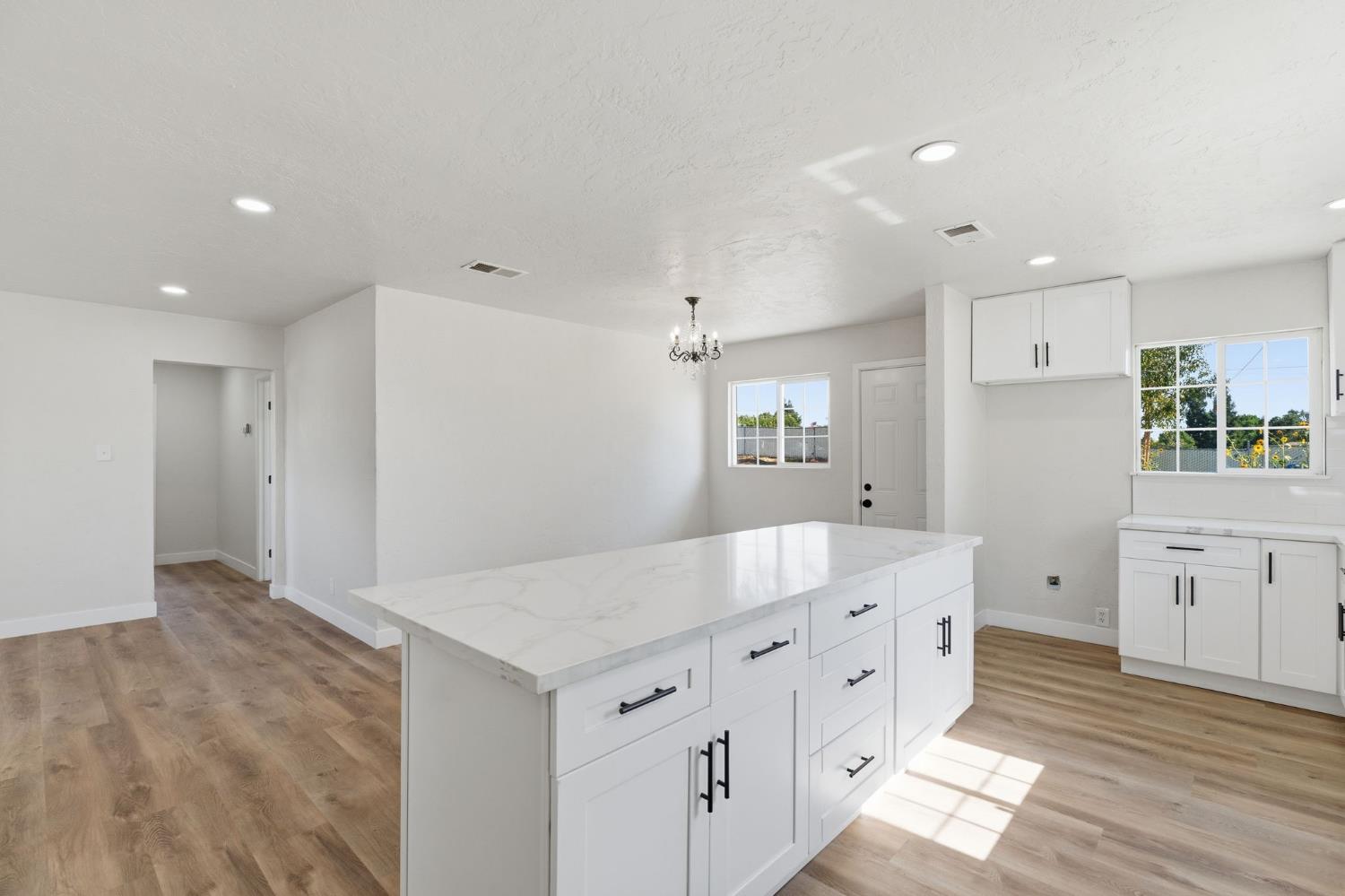 3851 E Marcus Ave, Friant, CA 93626