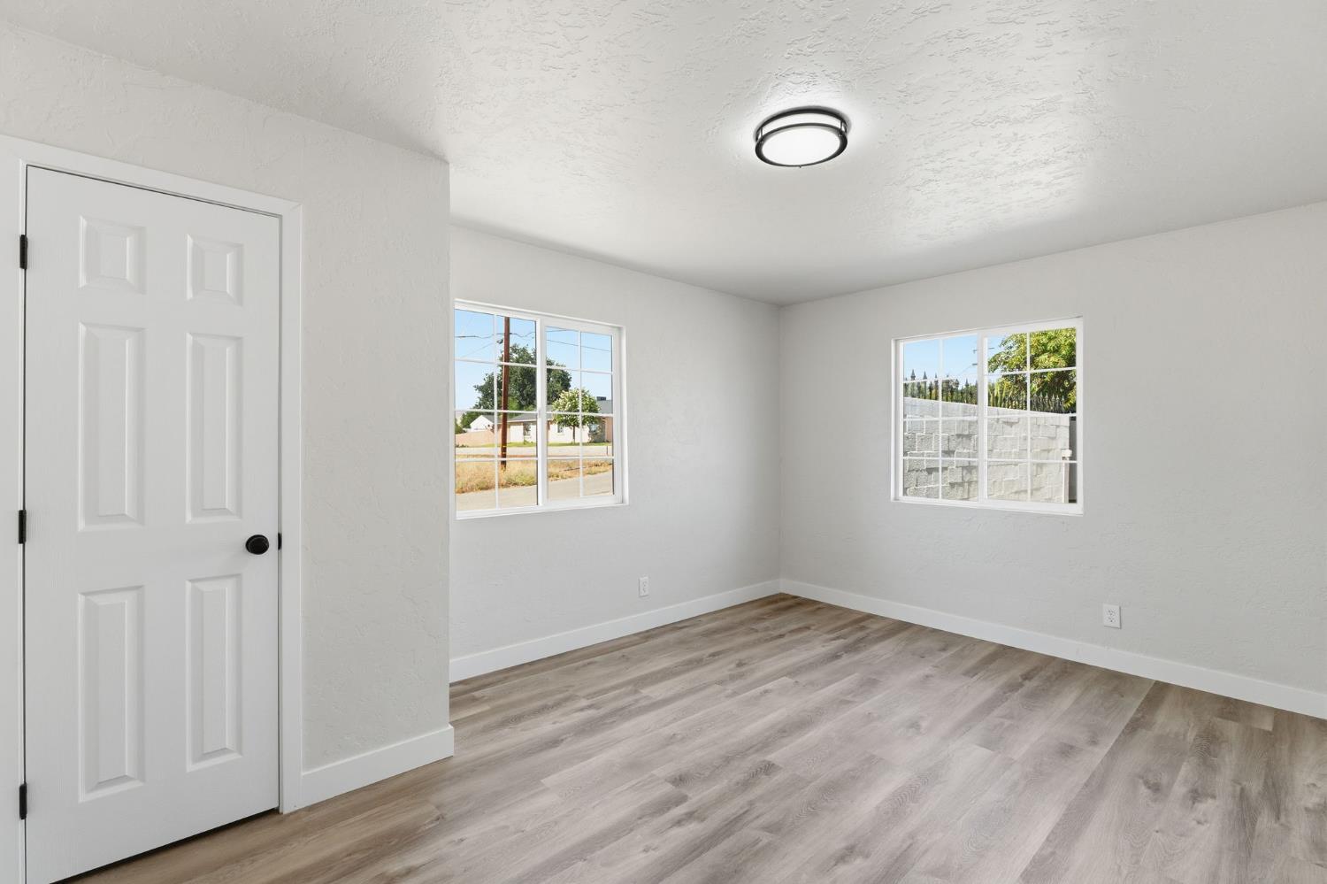 3851 E Marcus Ave, Friant, CA 93626