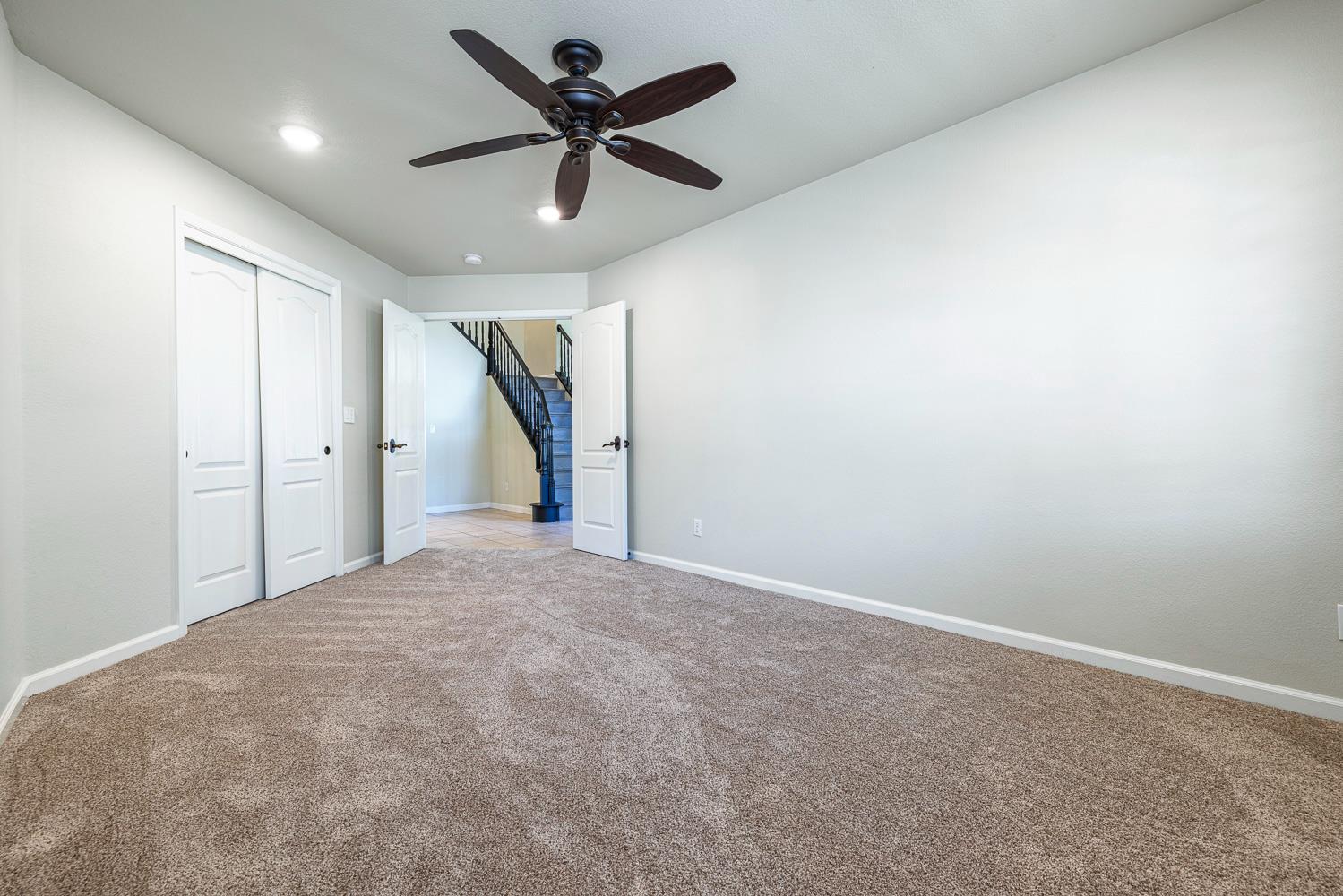 9396 N St Martin Dr, Fresno, CA 93720