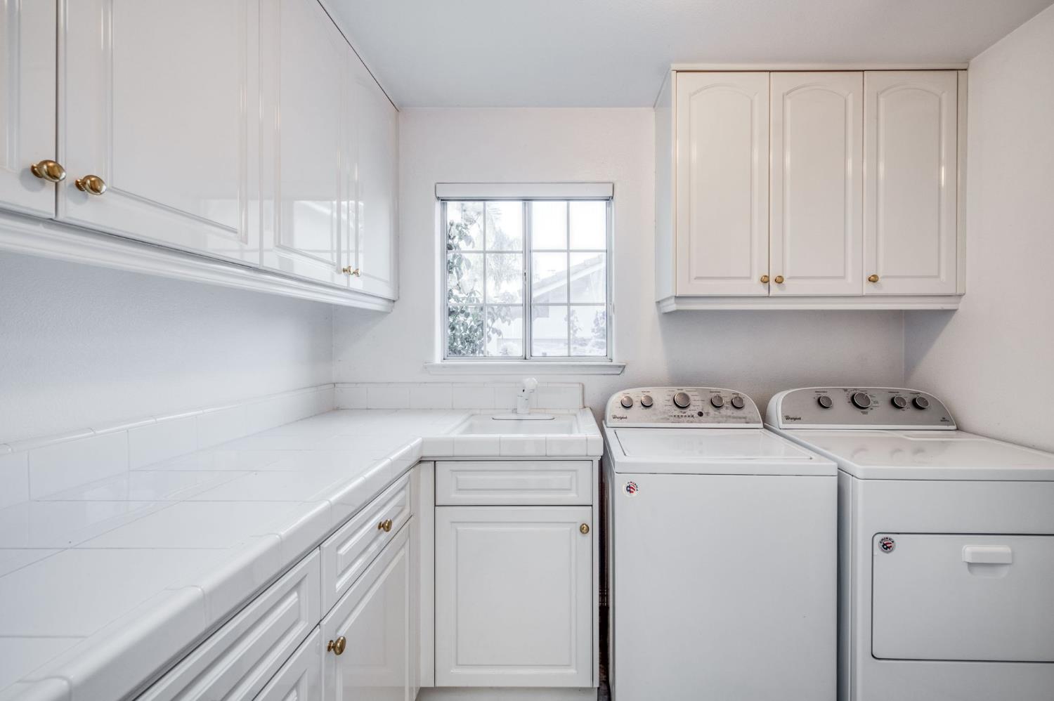 419 San Madele Ave., Coalinga, CA 93210