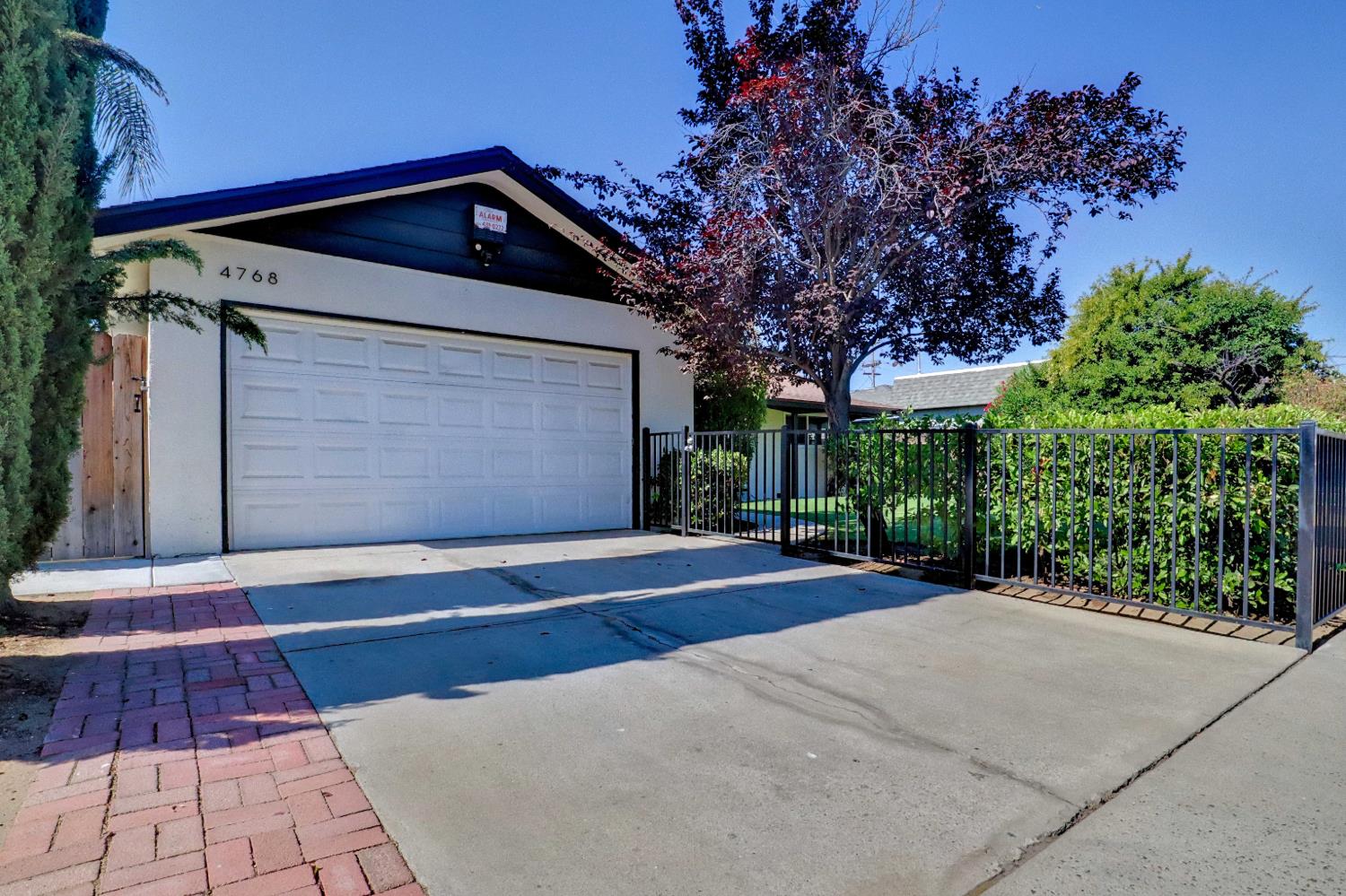 4768 E Gettysburg Ave, Fresno, CA 93726