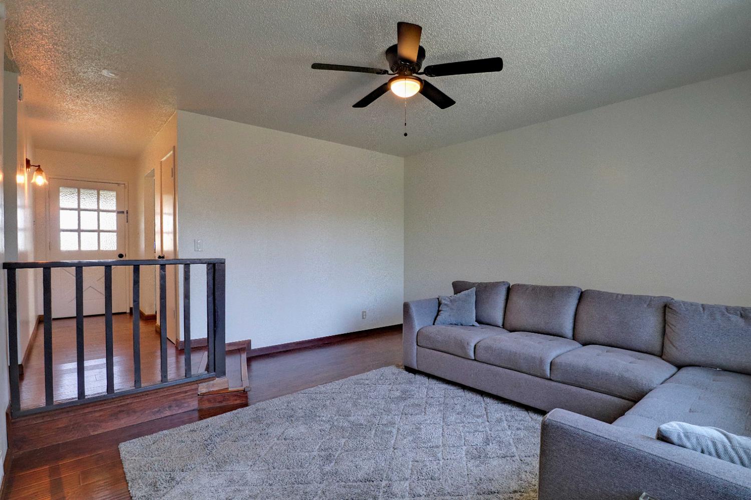 4768 E Gettysburg Ave, Fresno, CA 93726