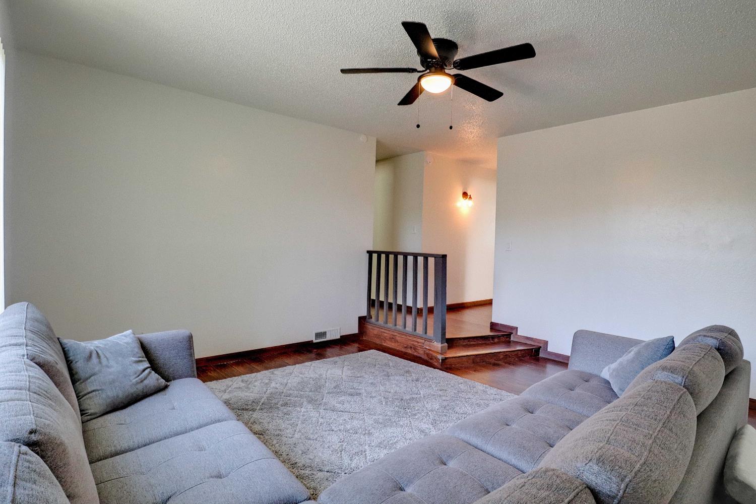 4768 E Gettysburg Ave, Fresno, CA 93726