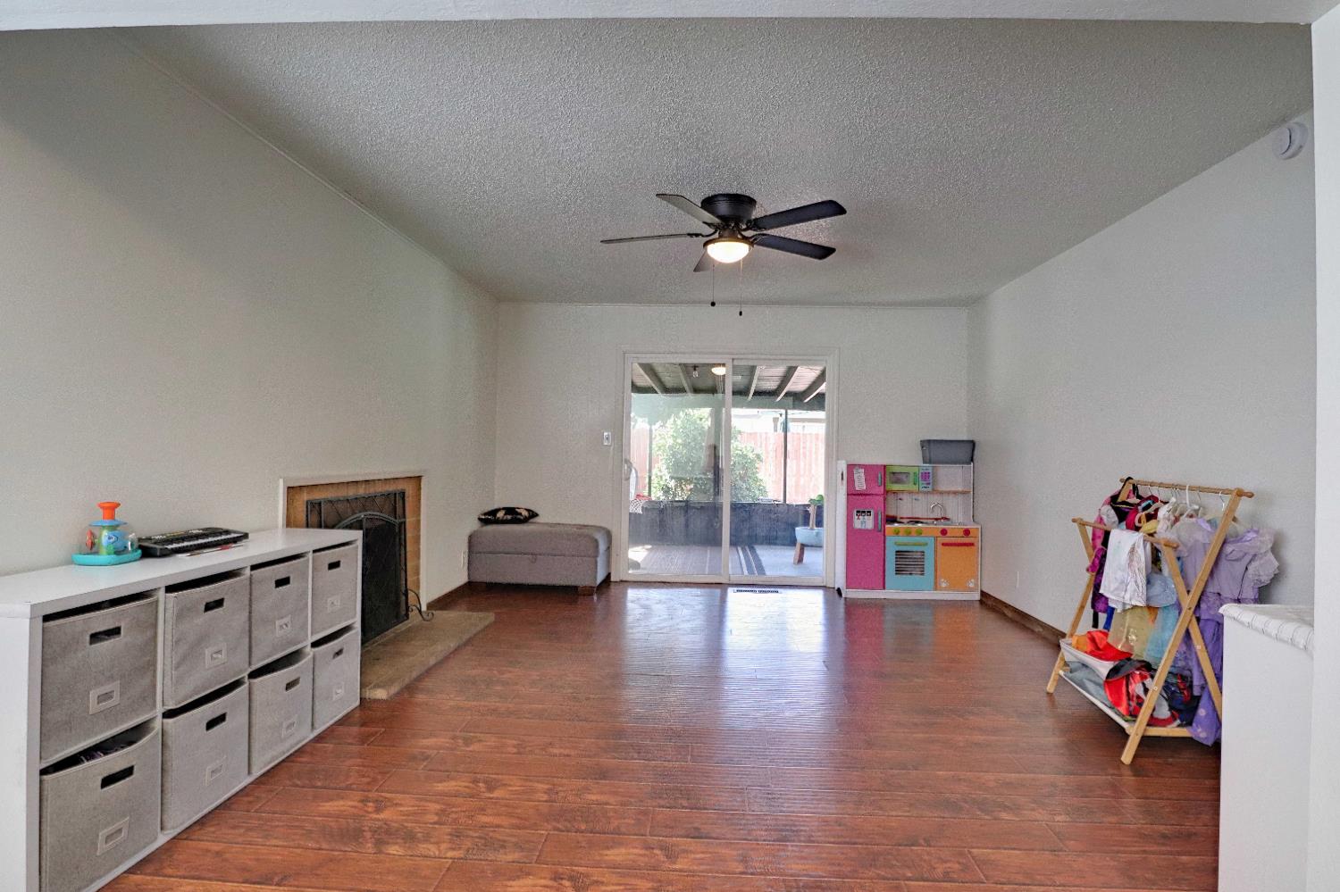 4768 E Gettysburg Ave, Fresno, CA 93726