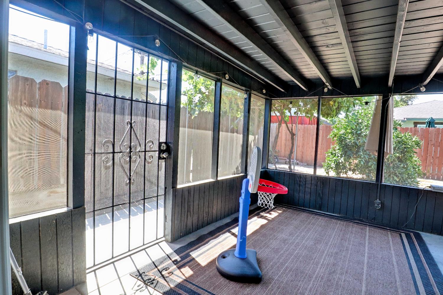 4768 E Gettysburg Ave, Fresno, CA 93726