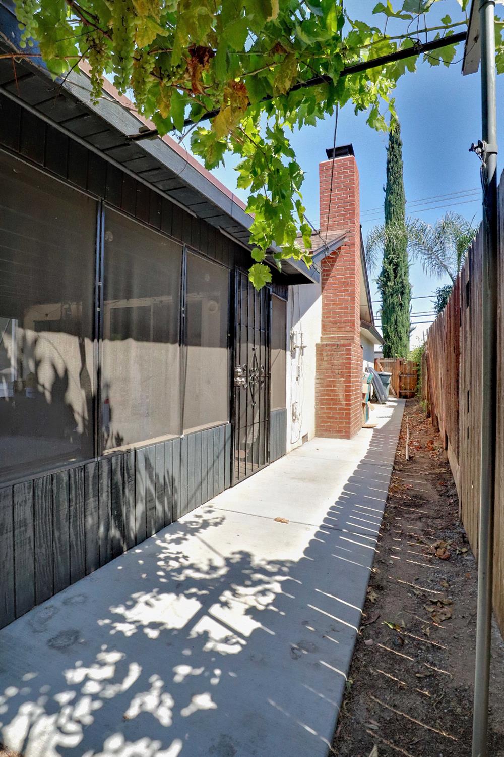 4768 E Gettysburg Ave, Fresno, CA 93726