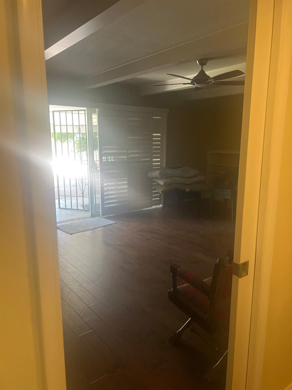 493 W Keats Ave, Fresno, CA 93704