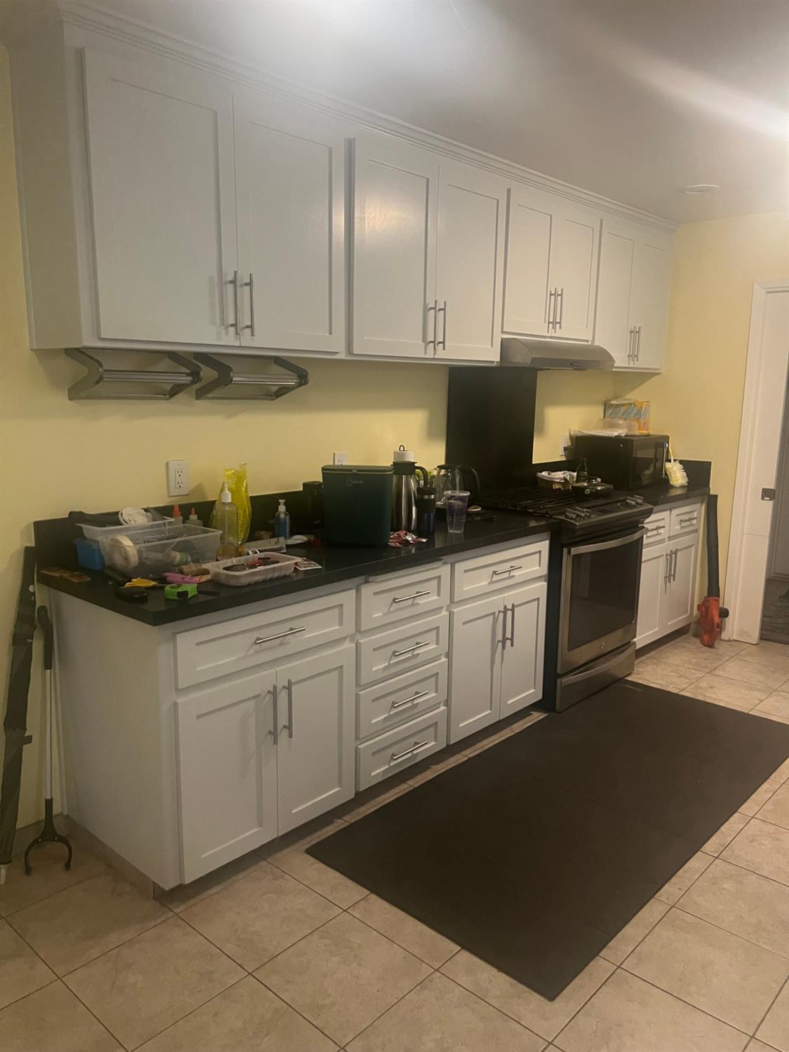 493 W Keats Ave, Fresno, CA 93704
