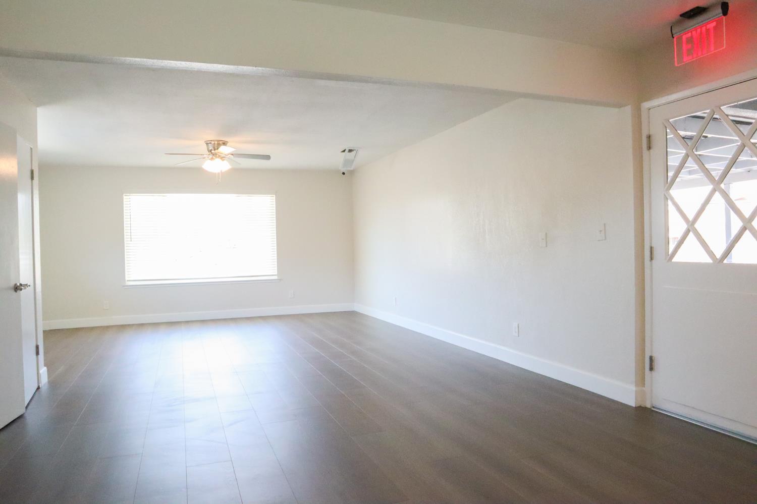 1657 E Paul Ave, Fresno, CA 93710