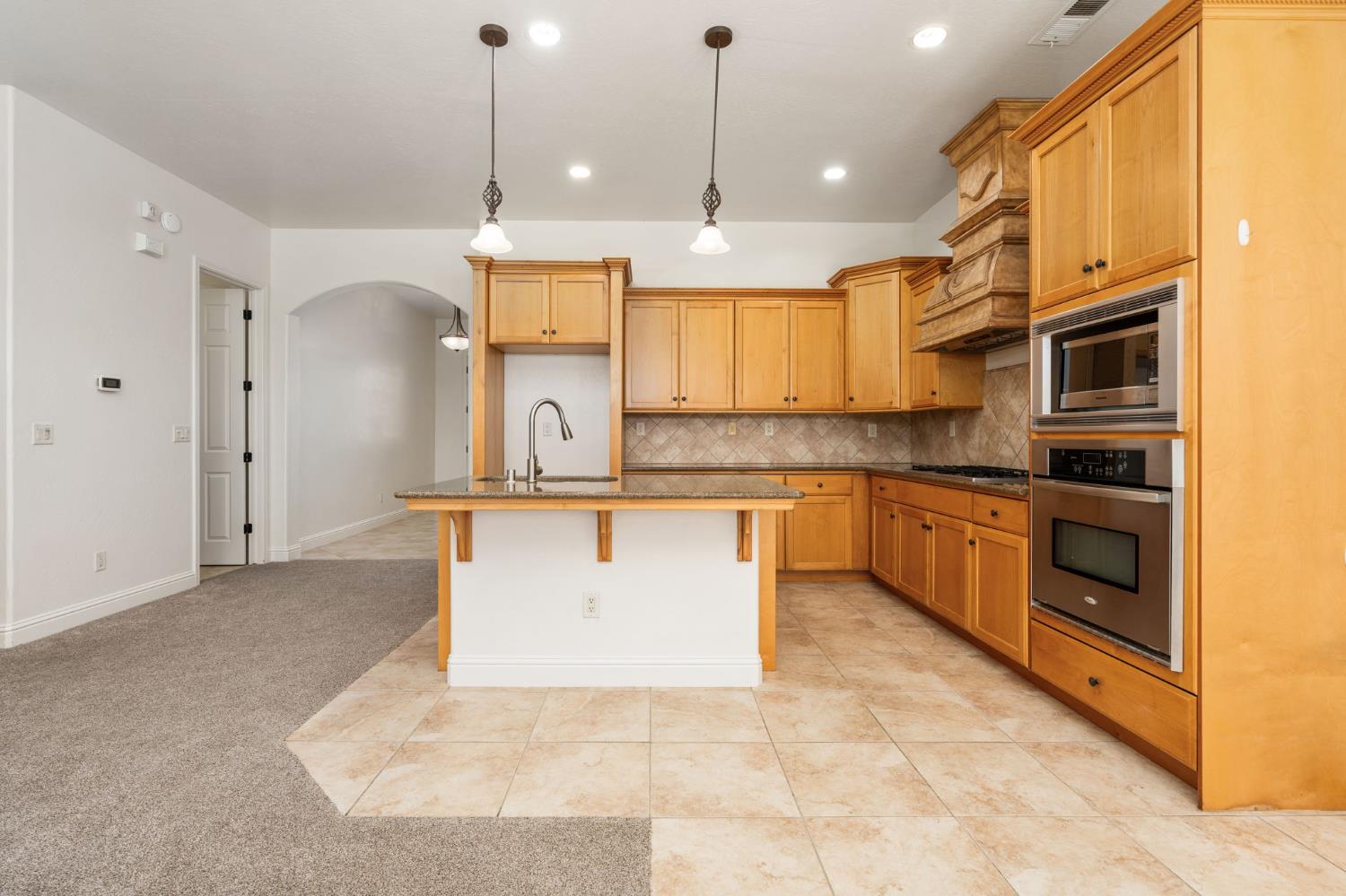 6943 W Stuart Ave, Fresno, CA 93723