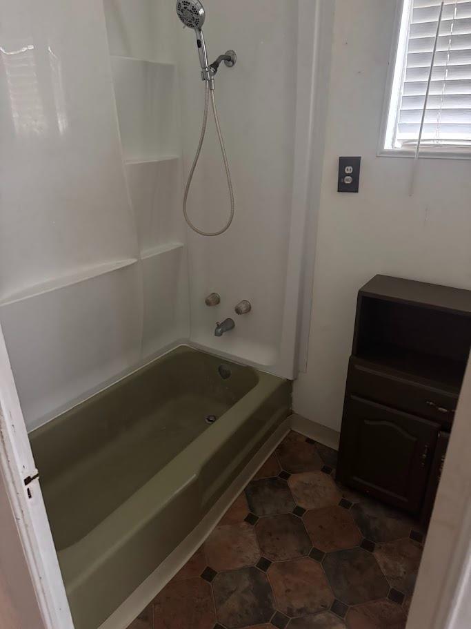 376 E Klepper, Caruthers, CA 93609