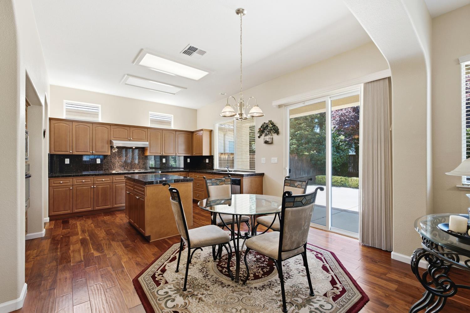 3242 Everglade Ave, Clovis, CA 93619