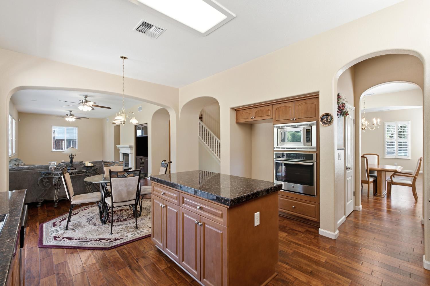 3242 Everglade Ave, Clovis, CA 93619
