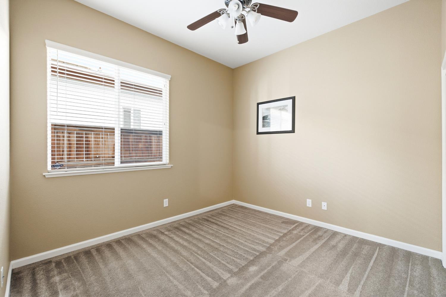 3242 Everglade Ave, Clovis, CA 93619