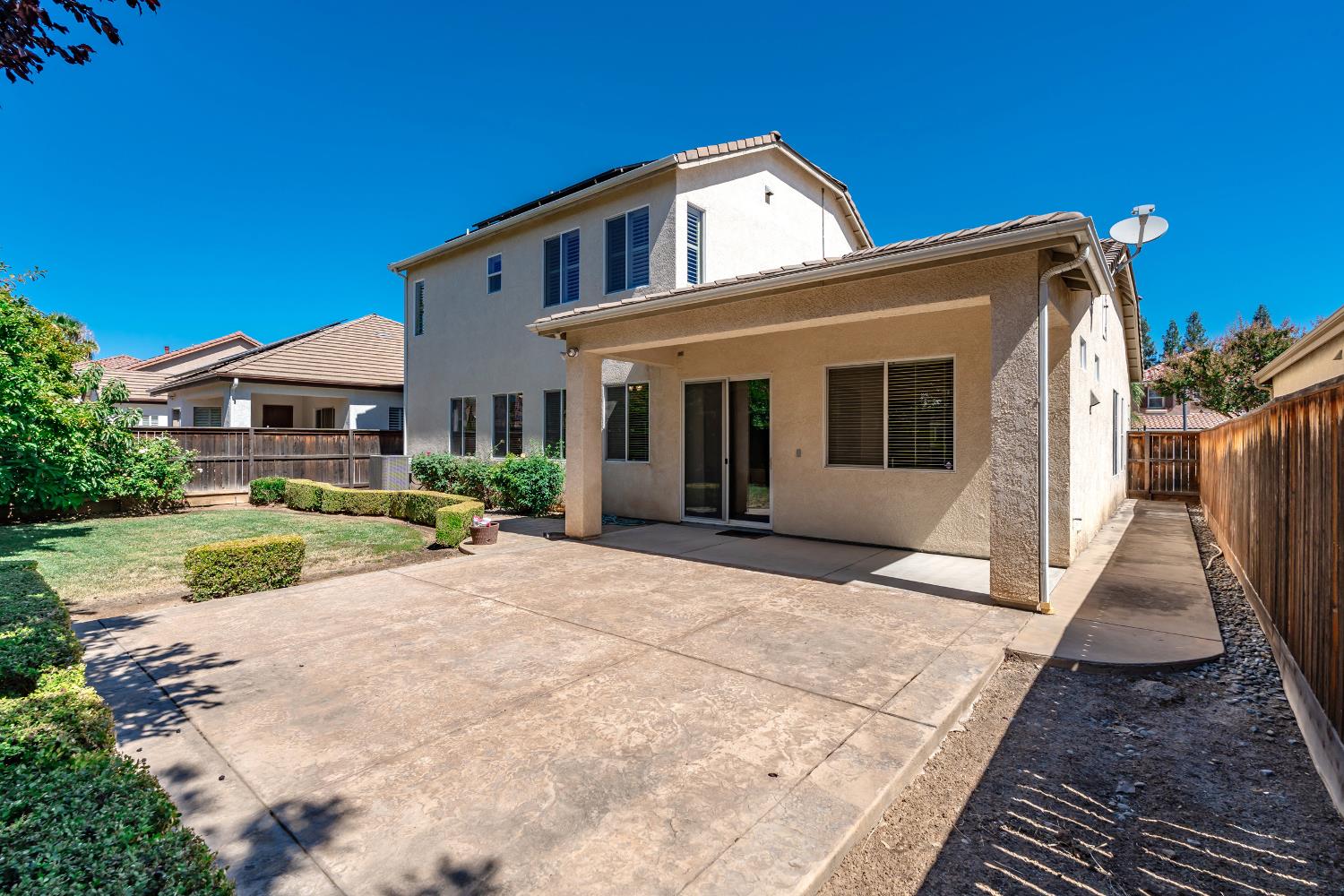 3242 Everglade Ave, Clovis, CA 93619