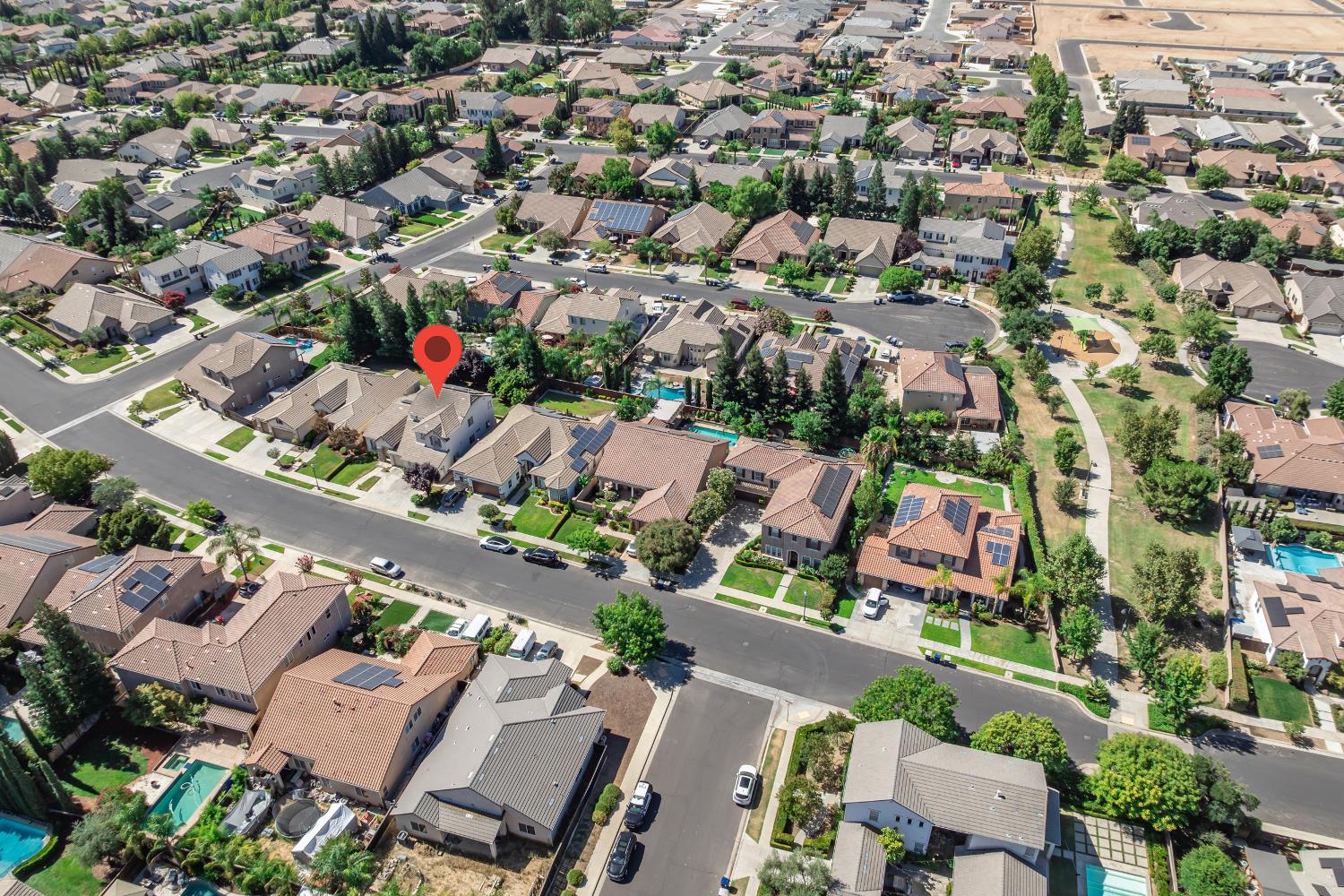 3242 Everglade Ave, Clovis, CA 93619