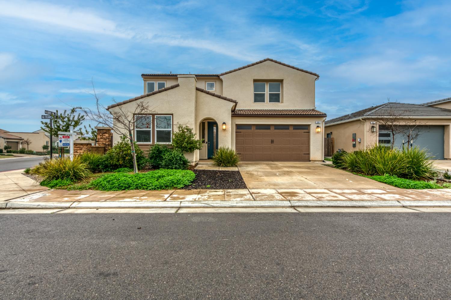 518 Traverse Dr S, Madera, CA 93636