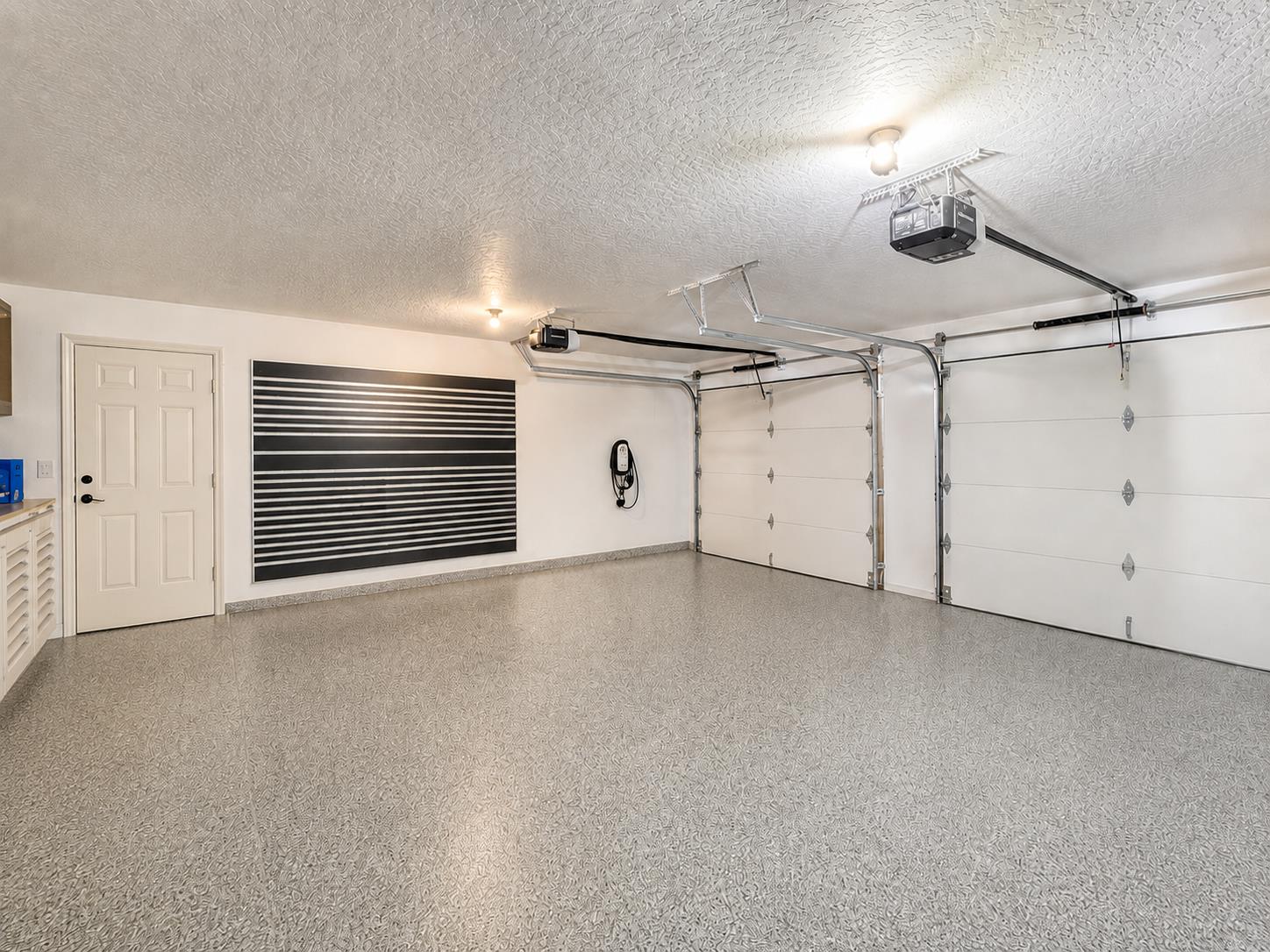 445 E Audubon Dr, Fresno, CA 93720