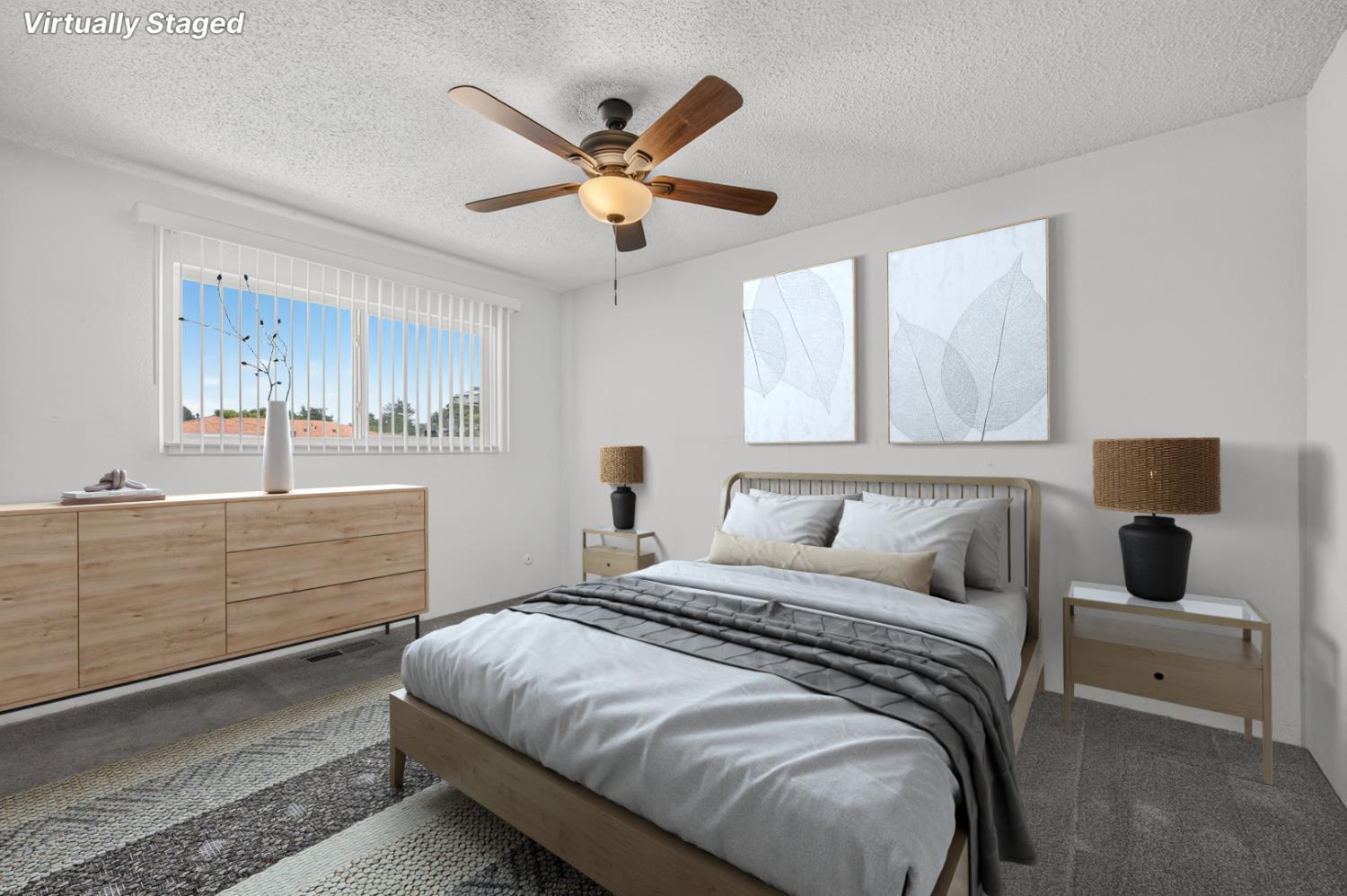 1641 Oxford Ave, Clovis, CA 93612
