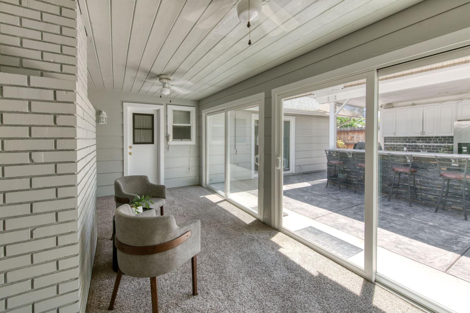 152 Karen Ave, Clovis, CA 93612