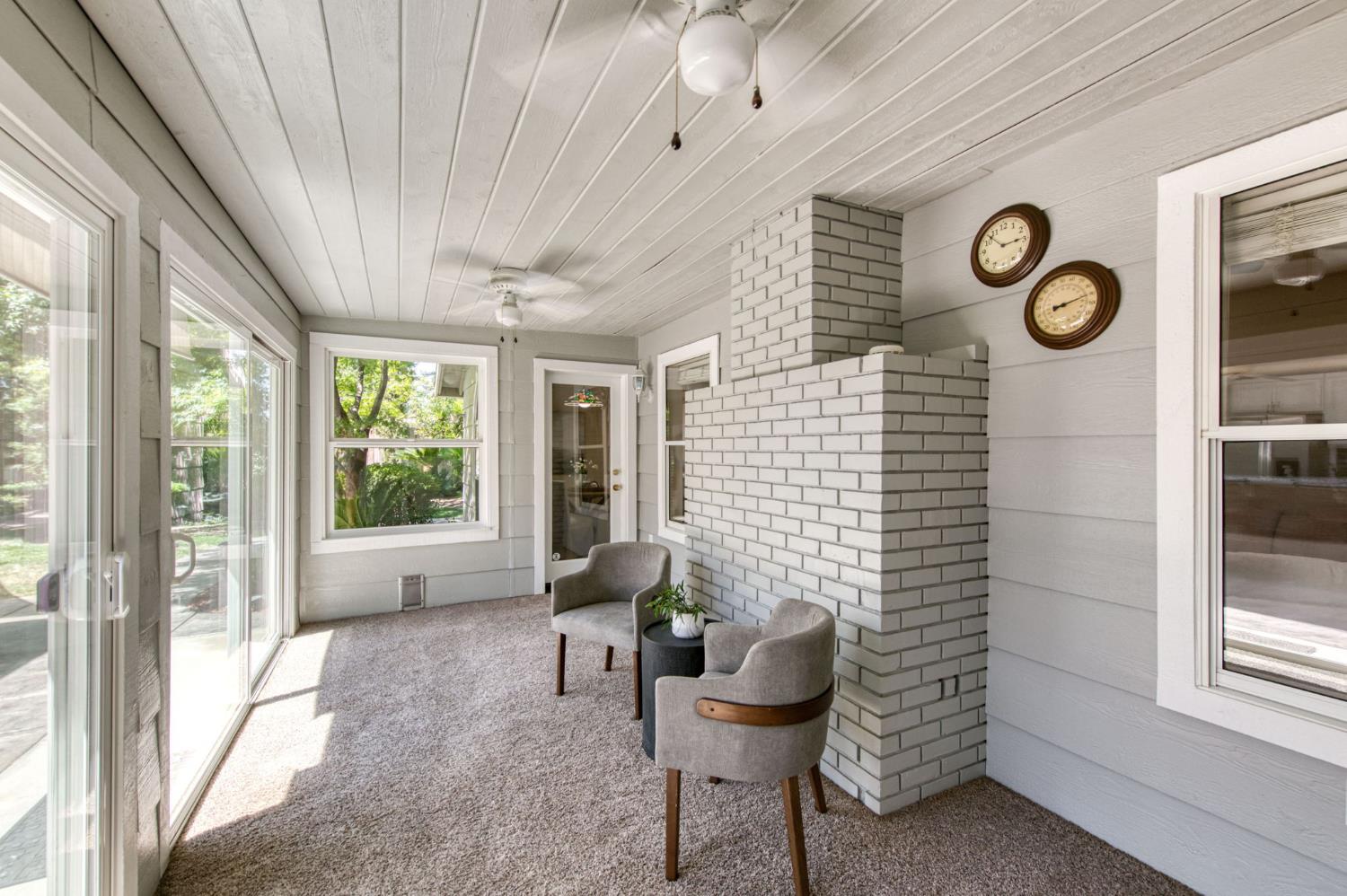 152 Karen Ave, Clovis, CA 93612