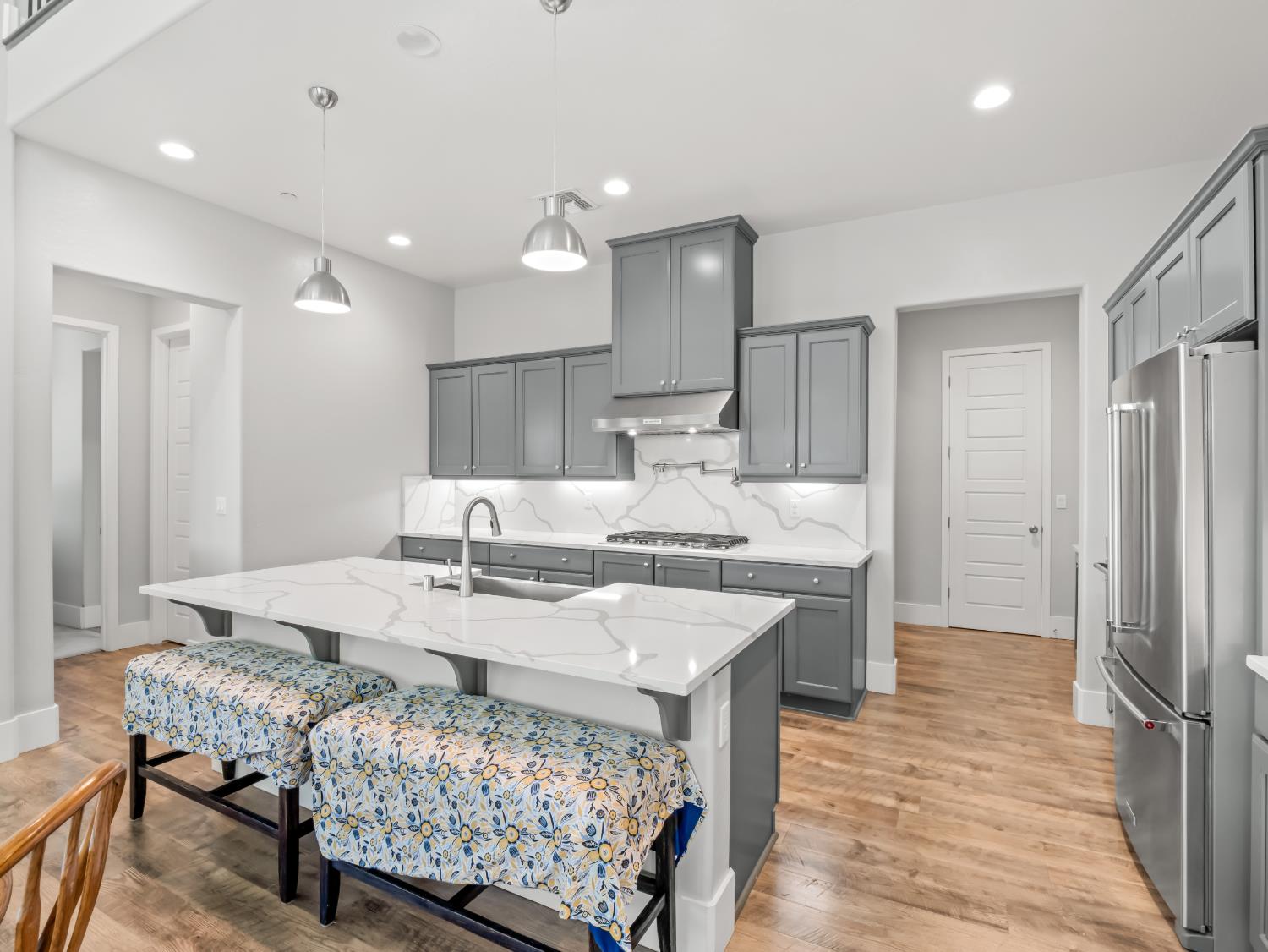 4477 Vineyard Dr, Madera, CA 93636