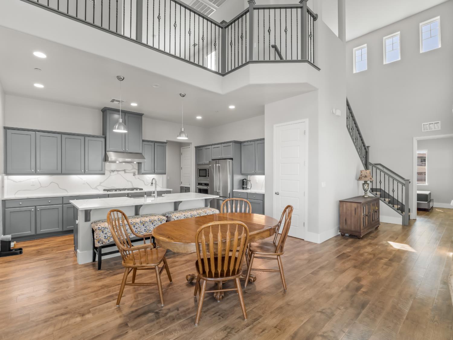 4477 Vineyard Dr, Madera, CA 93636