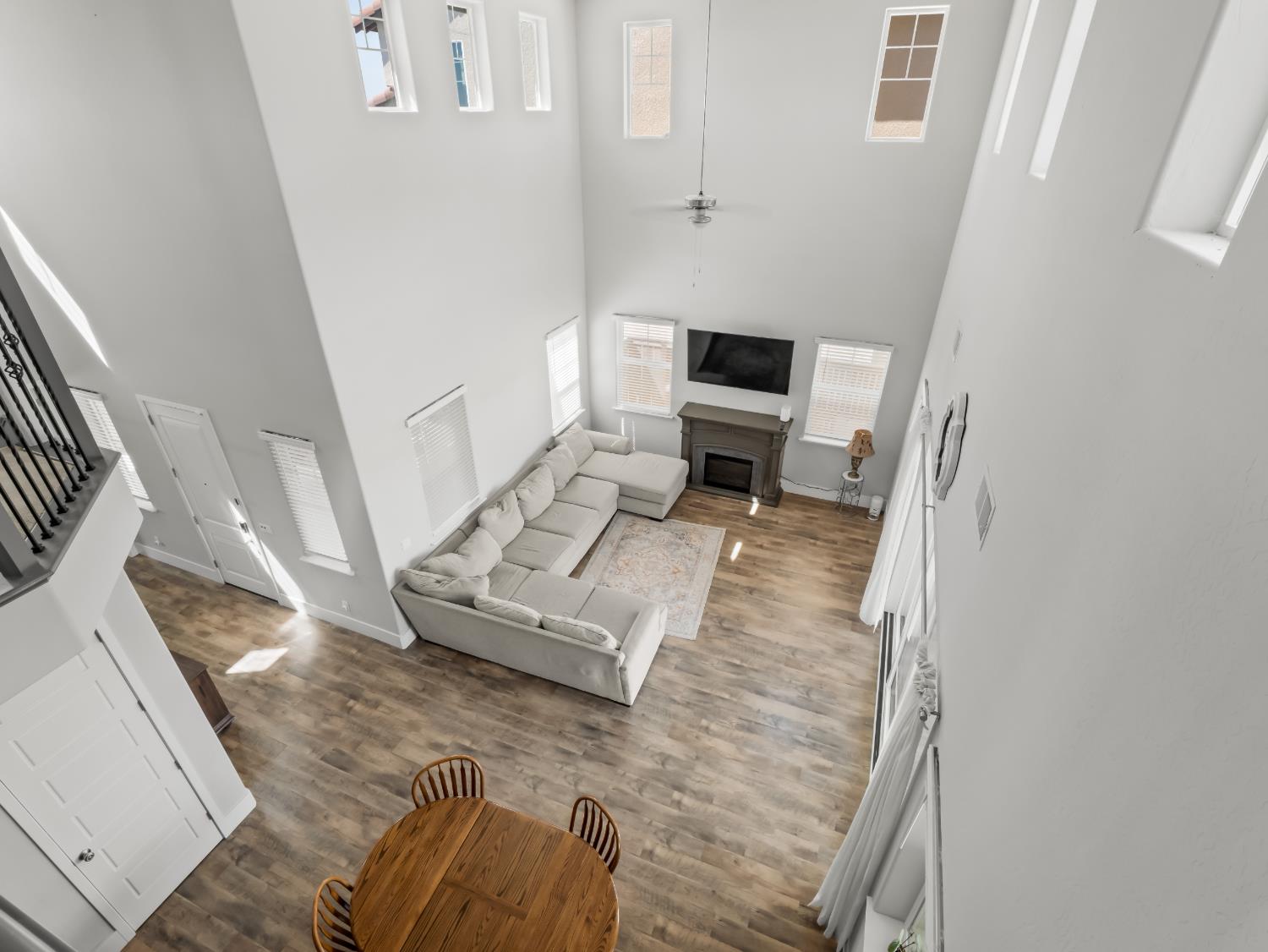 4477 Vineyard Dr, Madera, CA 93636