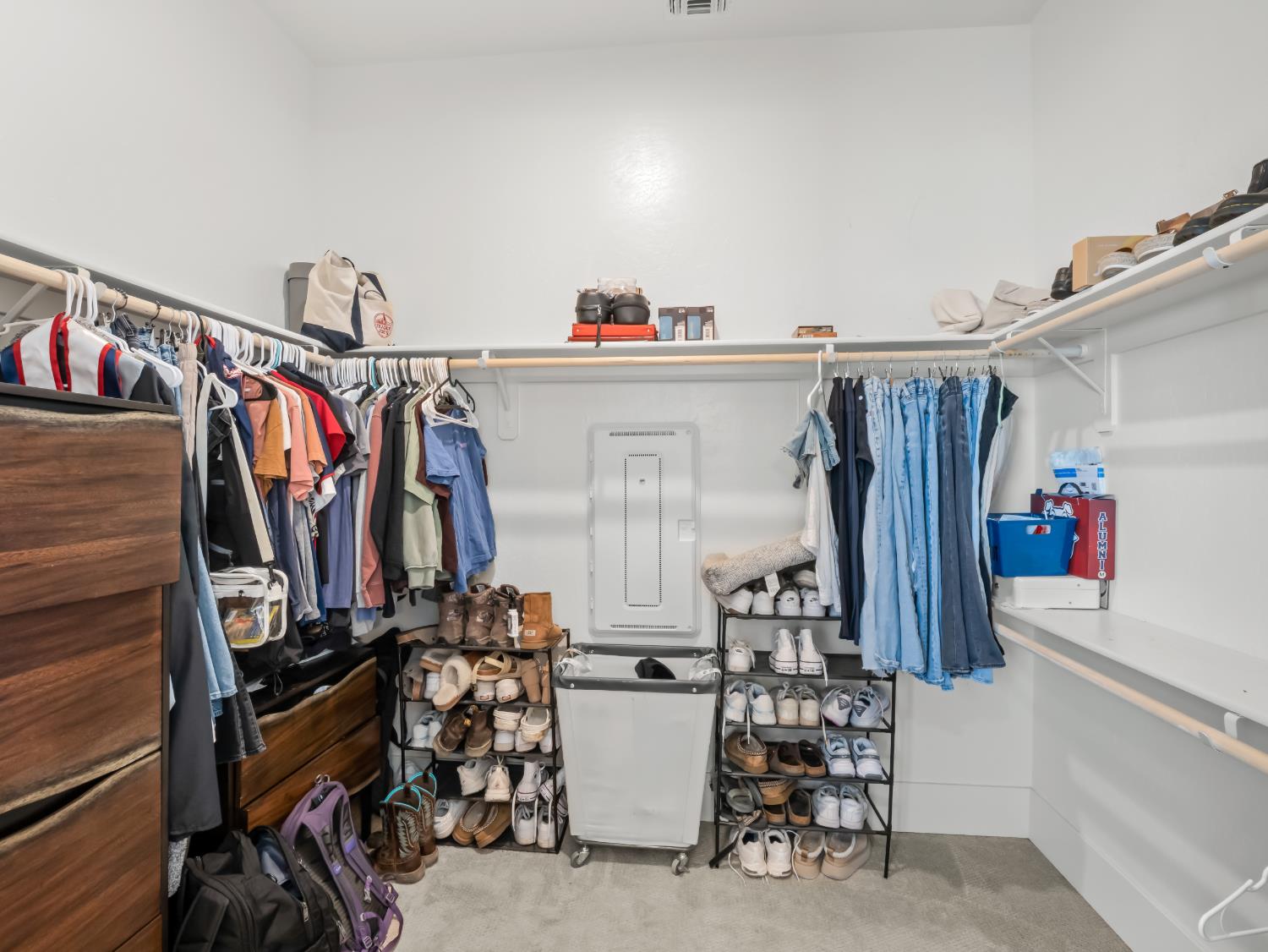 4477 Vineyard Dr, Madera, CA 93636
