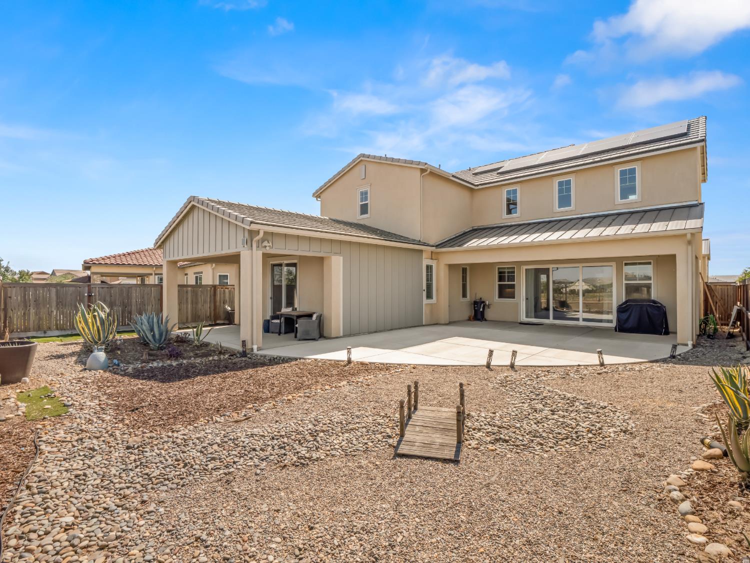 4477 Vineyard Dr, Madera, CA 93636