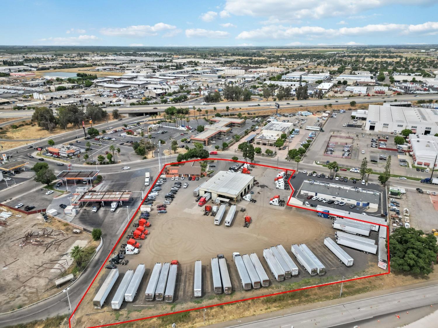 2559 S East Ave, Fresno, CA 93706