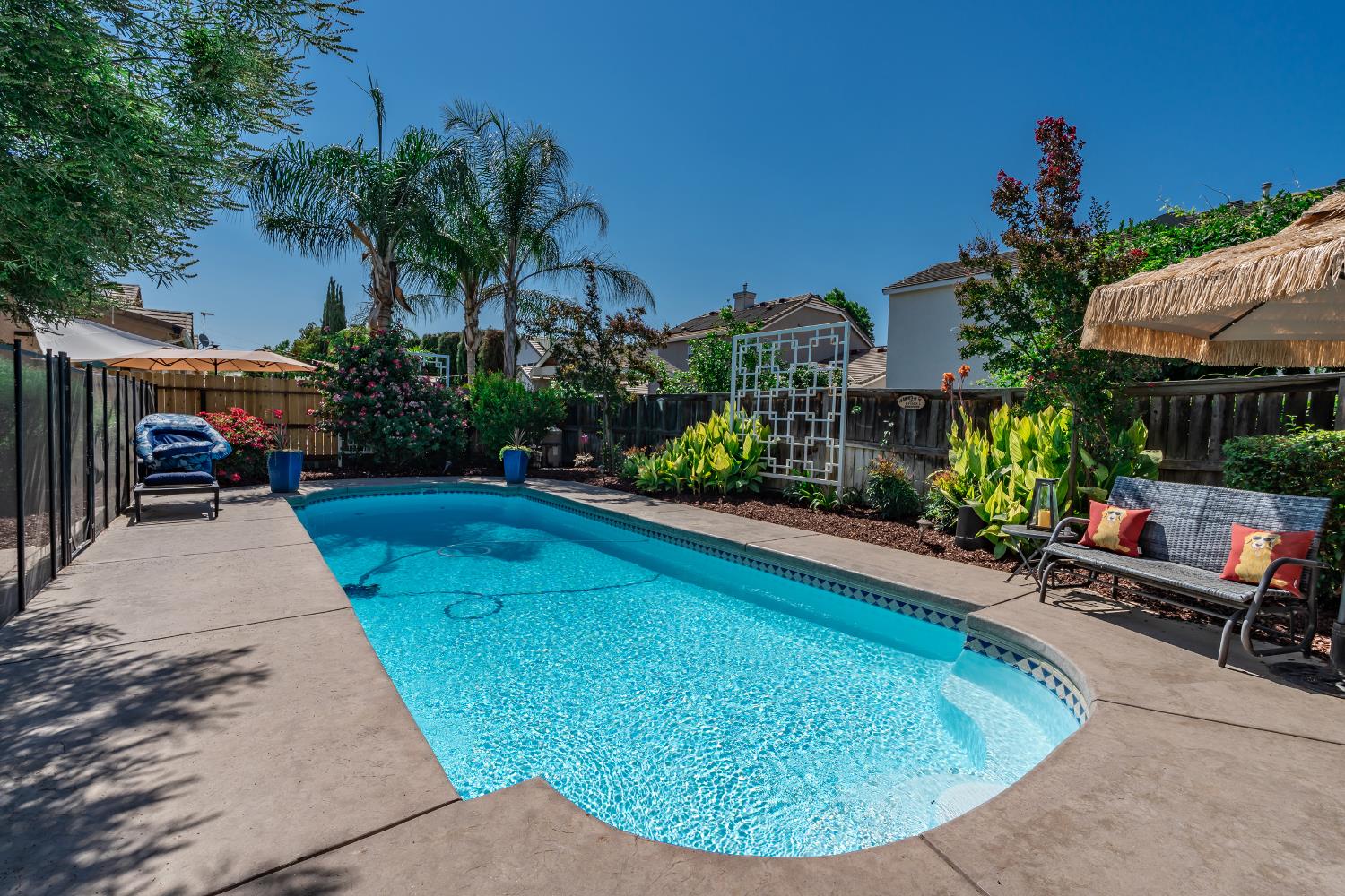 2140 Serena Ave, Clovis, CA 93619