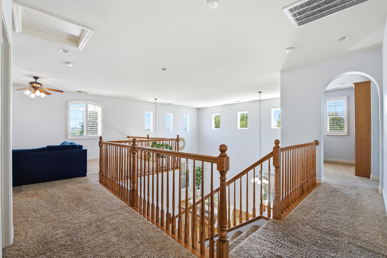 7082 E Ramona Way, Fresno, CA 93737