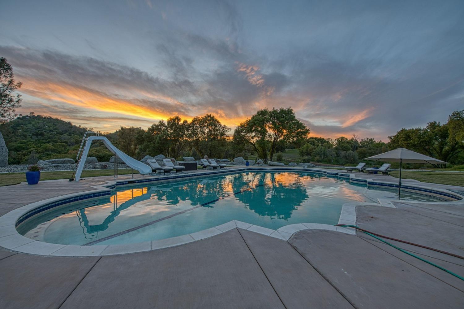 31825 Auberry Rd, Auberry, CA 93602