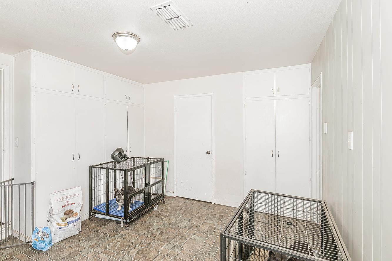 17209 E Floral Ave, Reedley, CA 93654