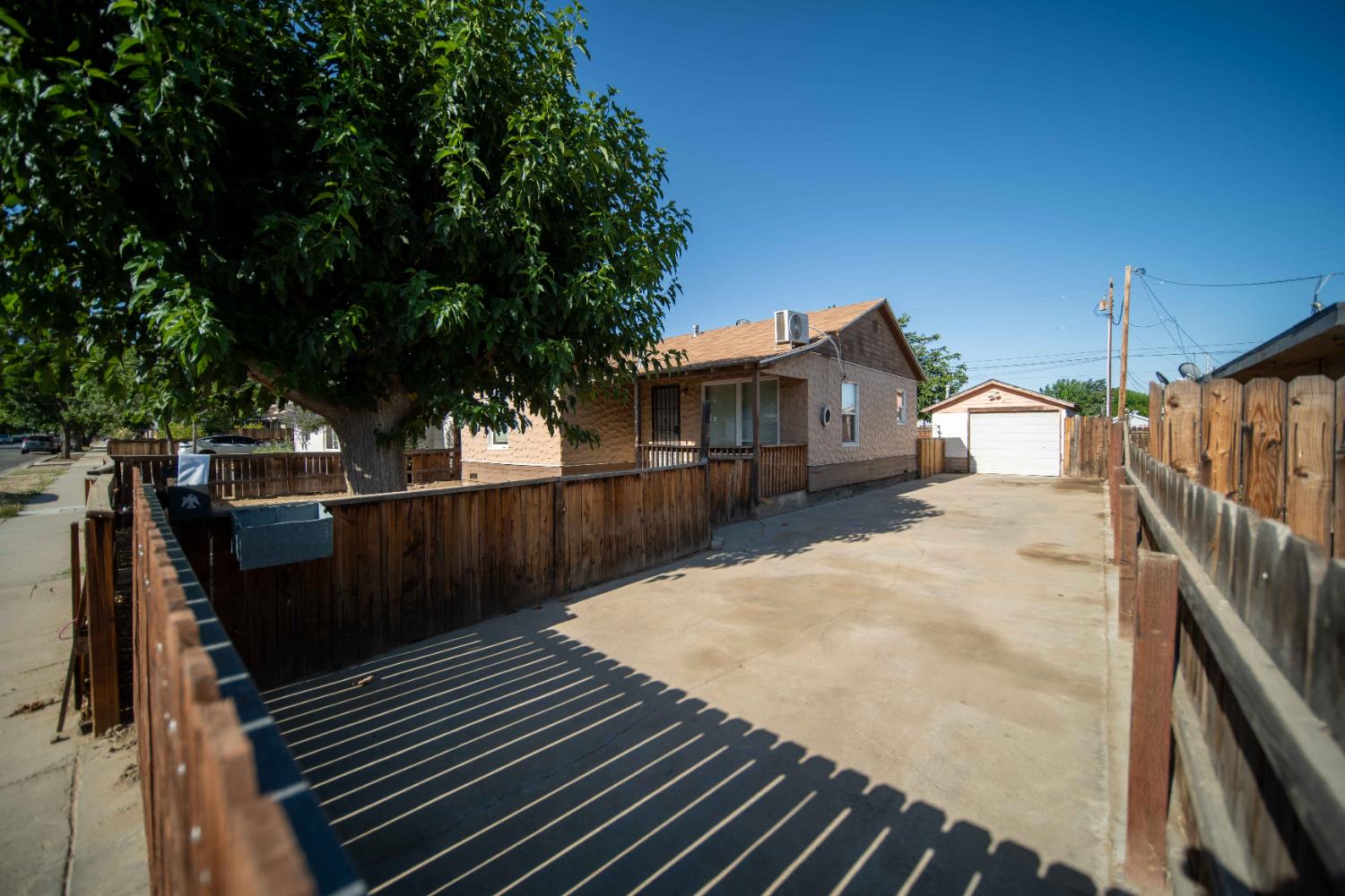 212 Buchanan, Coalinga, CA 93210