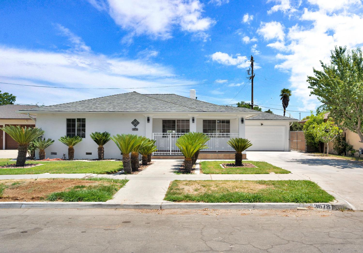 3678 N Thesta St, Fresno, CA 93726