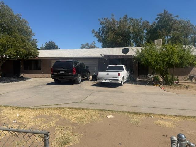 824 826 B St, Fresno, CA 93706