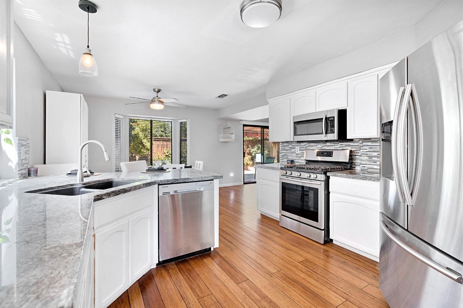 467 E Alluvial Ave #104, Fresno, CA 93720
