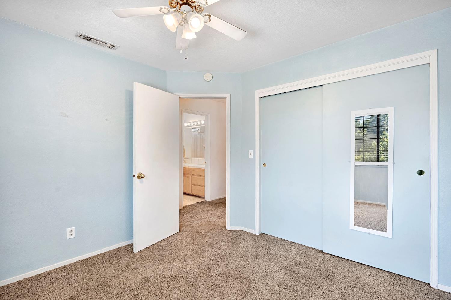 467 E Alluvial Ave #104, Fresno, CA 93720