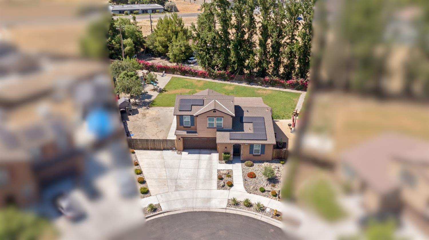 908 Tuscany Ct, Lemoore, CA 93245