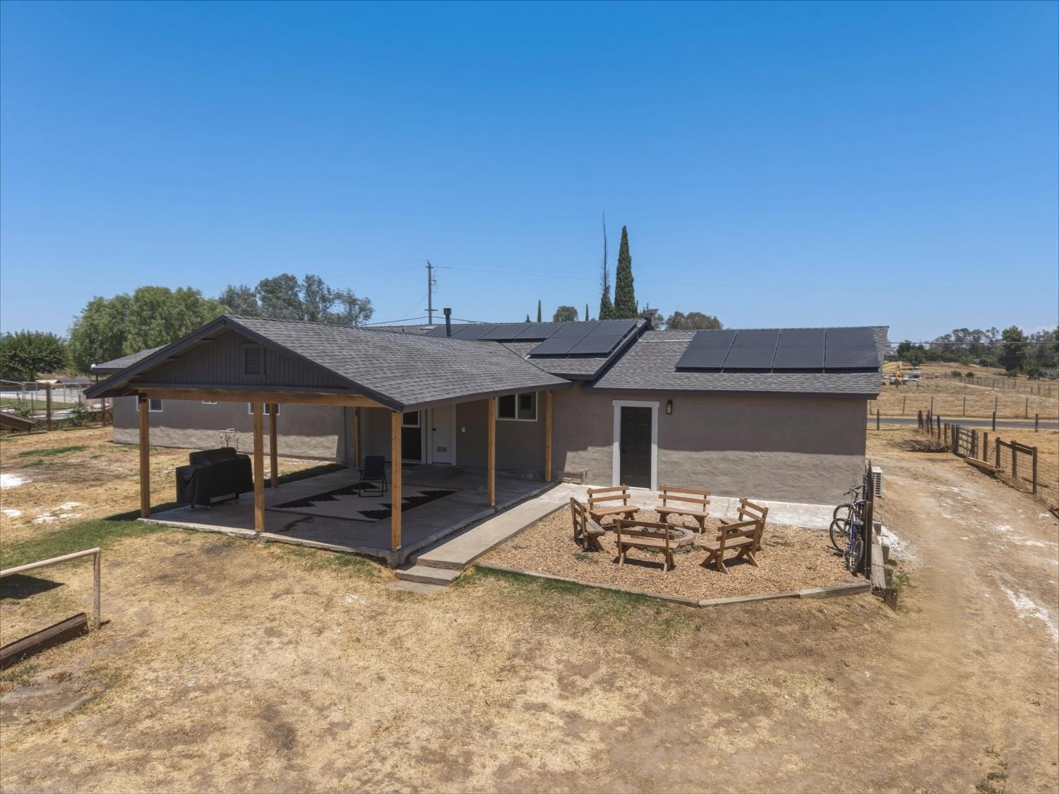 30664 Donald Ave, Madera, CA 93636