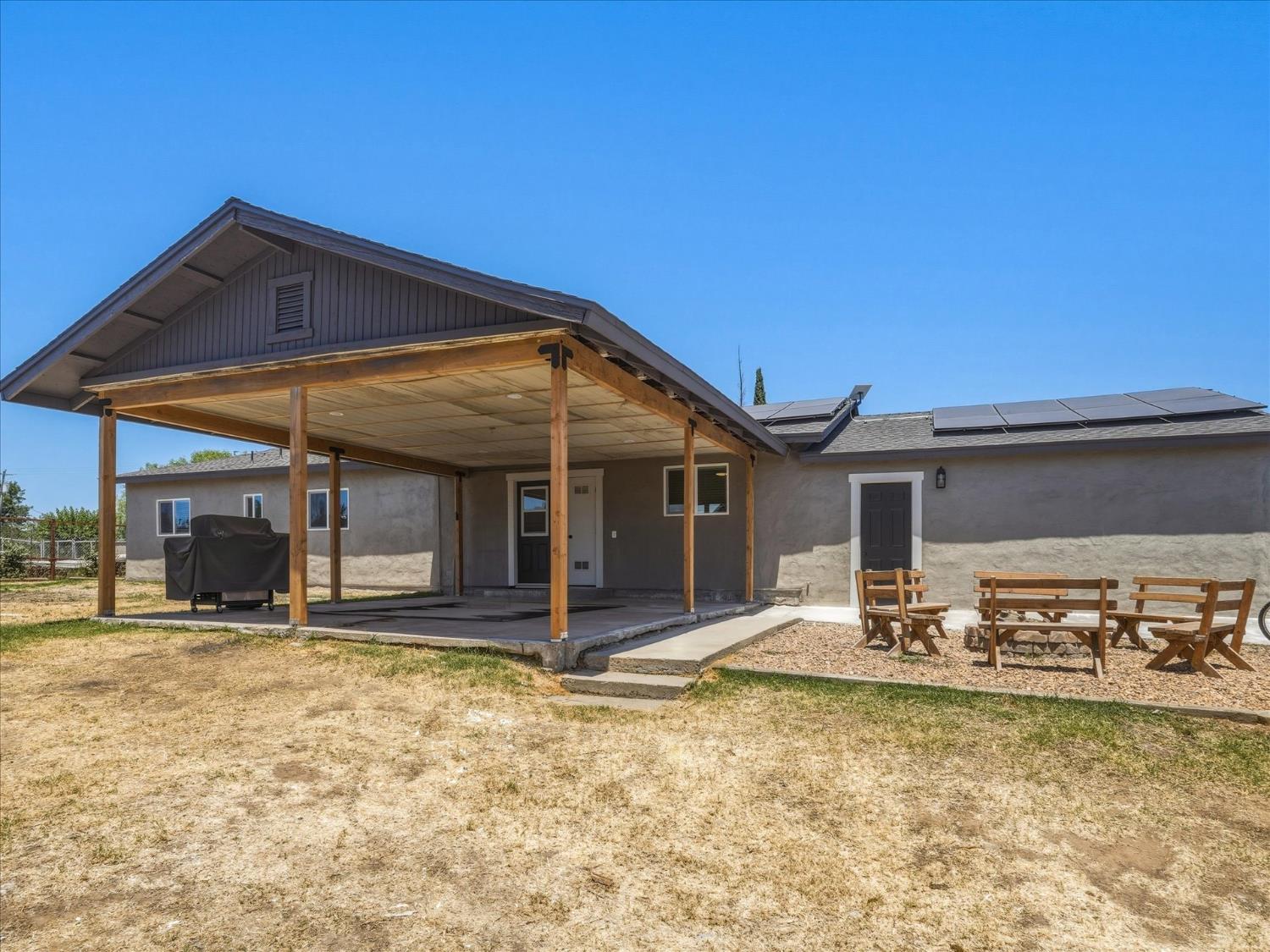 30664 Donald Ave, Madera, CA 93636