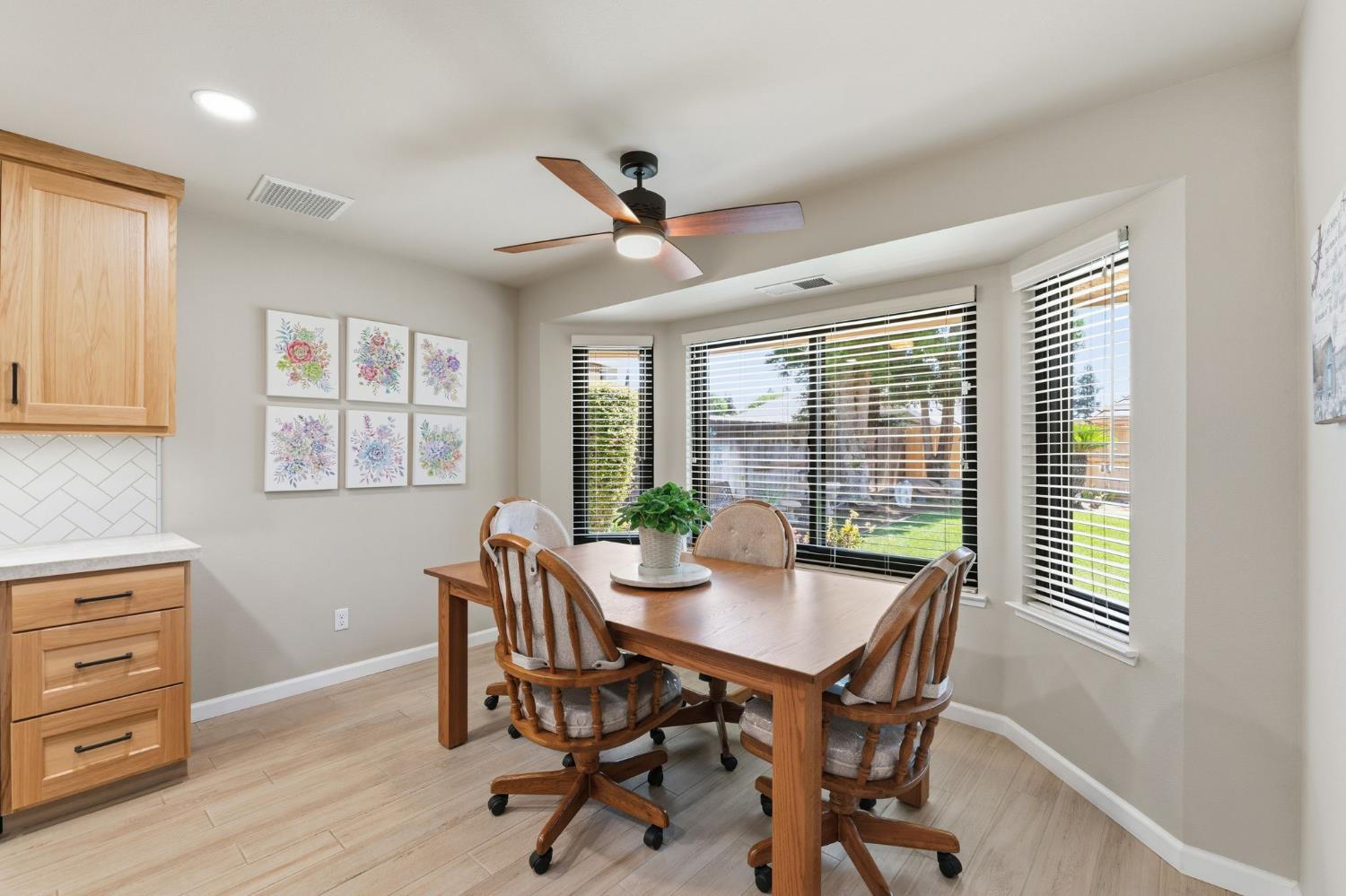 2955 Holly Ave, Clovis, CA 93611