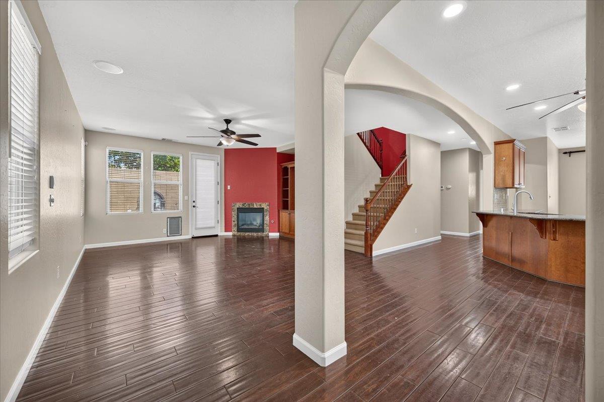 4342 W Artemisa Dr, Fresno, CA 93722